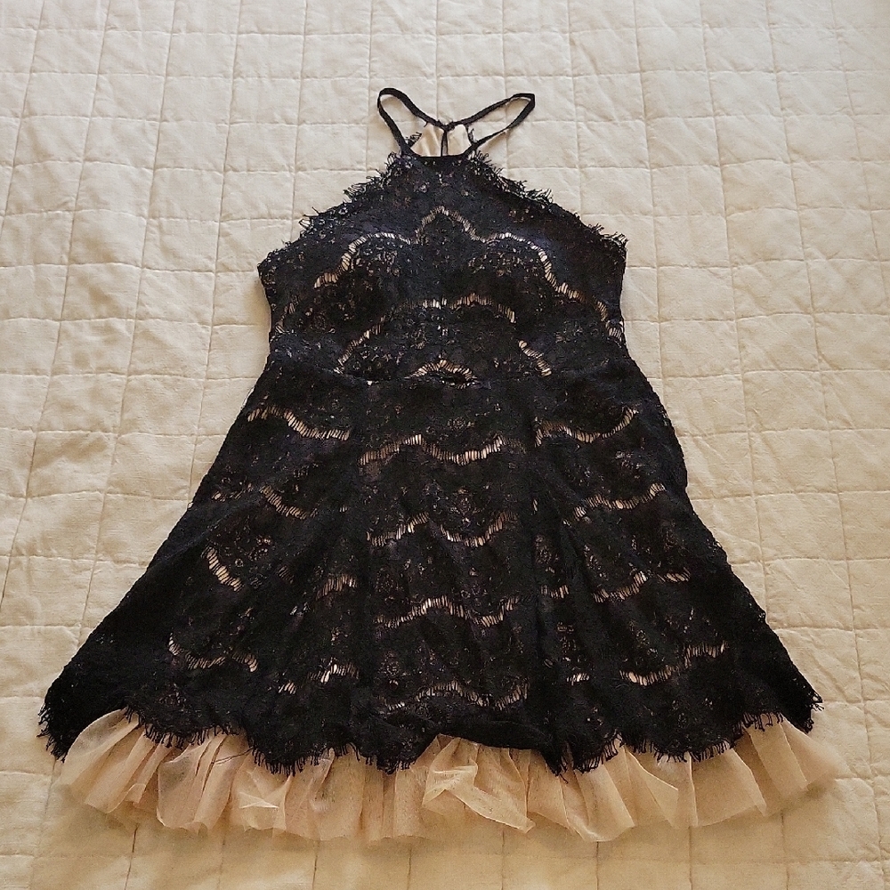 Trixxi Black and Cream Lace Party Dress
